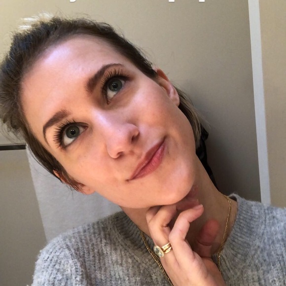 Meet your Posher, Sari - Picture 3 of 3